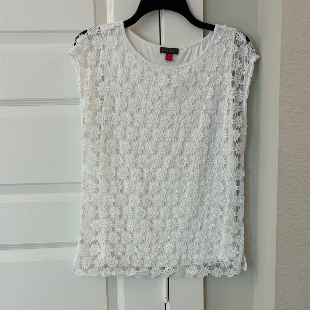 Vince Camuto White Floral Crochet Cap Sleeve Top
